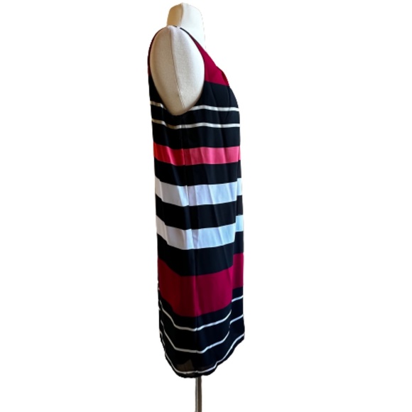 COPY - NEW YORK & COMPANY Dress Sheath Stripe Pleated Lined Sleeveless Polyeste… - Picture 3 of 10
